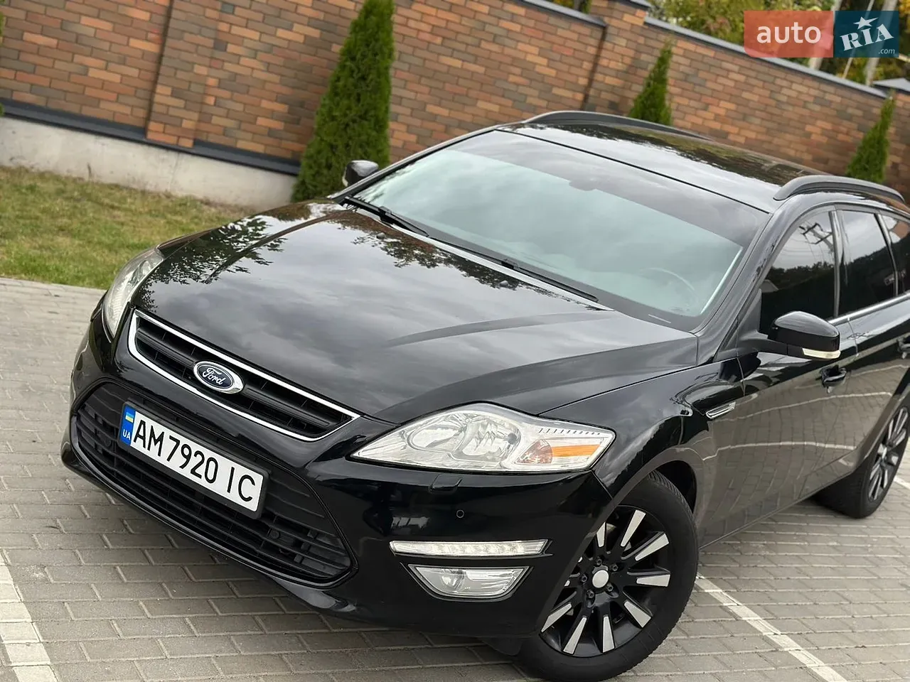 Ford Mondeo 2012 photo 2
