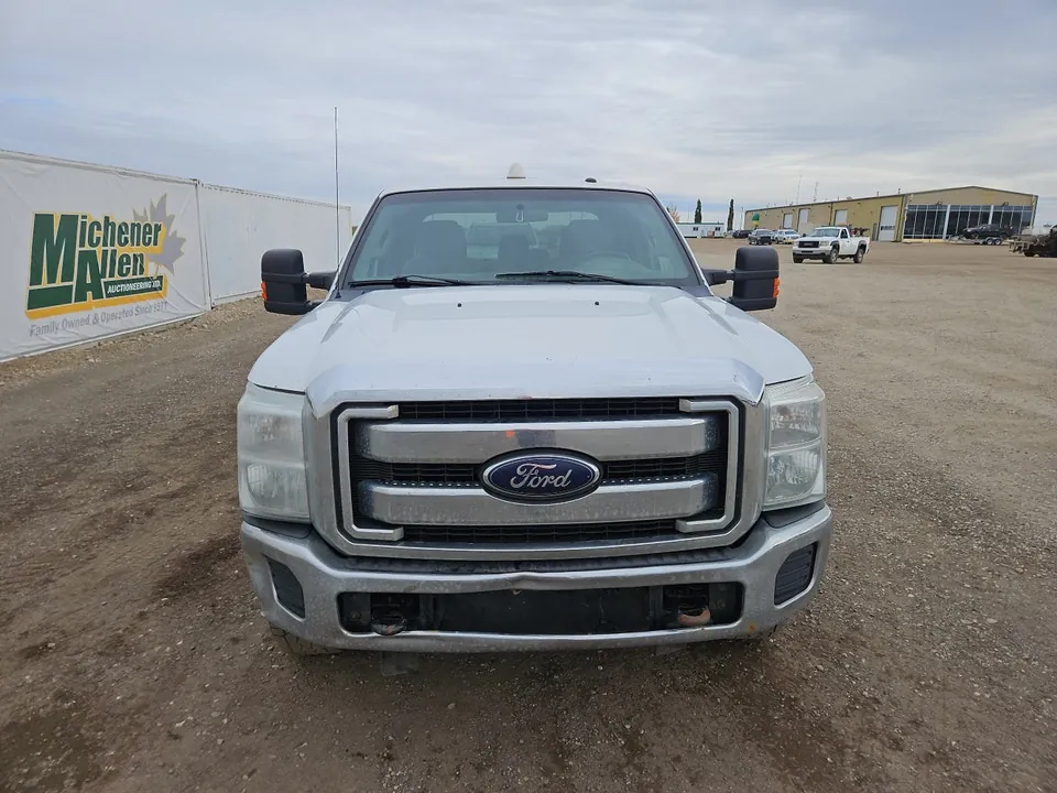 Ford F-350 Super Duty 2012 photo 5
