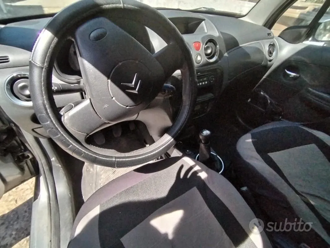 Citroen C3 2009 photo 4