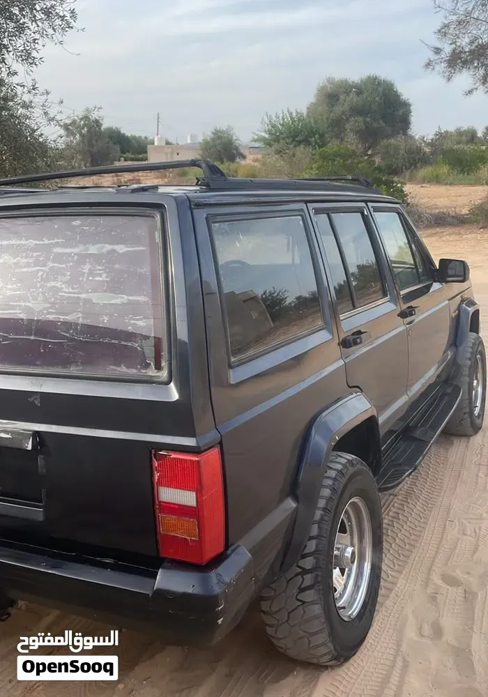 Jeep Cherokee 1995 photo 4