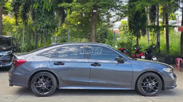 Honda Civic 2023 photo 3
