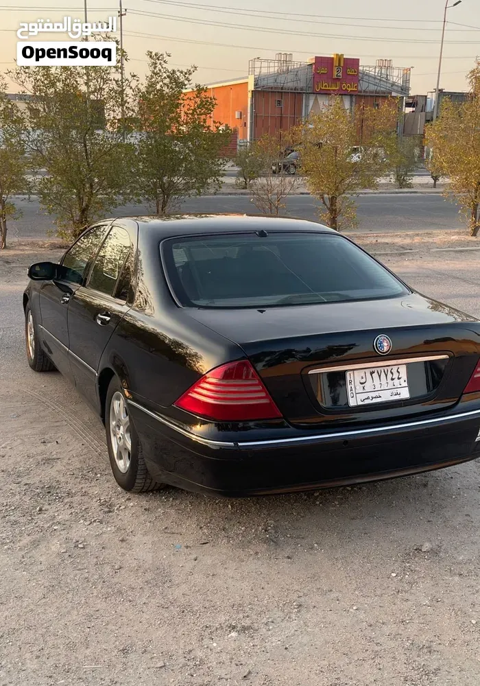 Mercedes-Benz 320