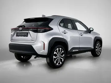 Toyota Yaris Cross 2024 photo 2