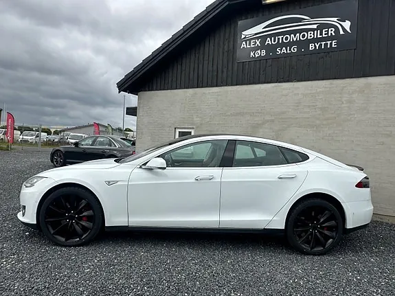 Tesla Model S 2015 photo 5