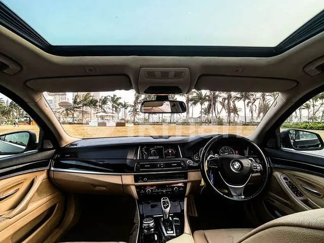 BMW 528I 2011 photo 5