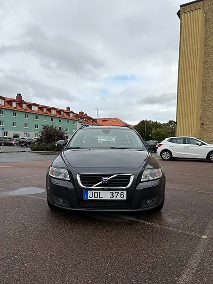 Volvo V50 2010 photo 5