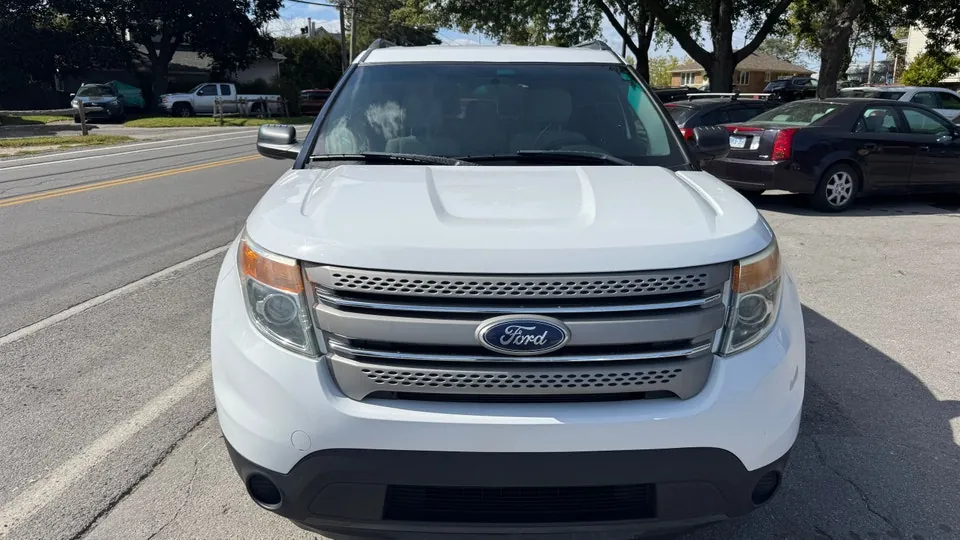 Ford Explorer 2015 photo 2