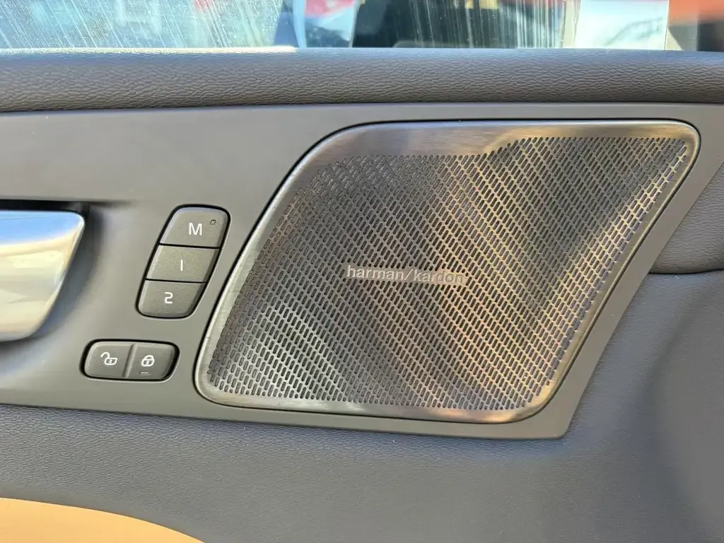 Volvo Xc60 2024 photo 5