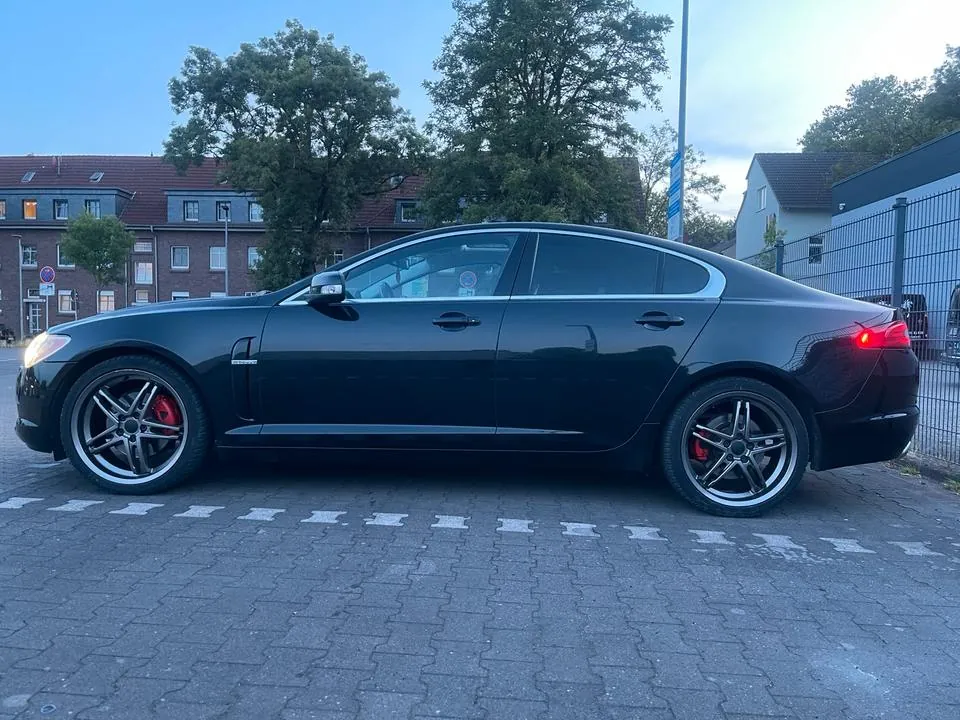 Jaguar Xf