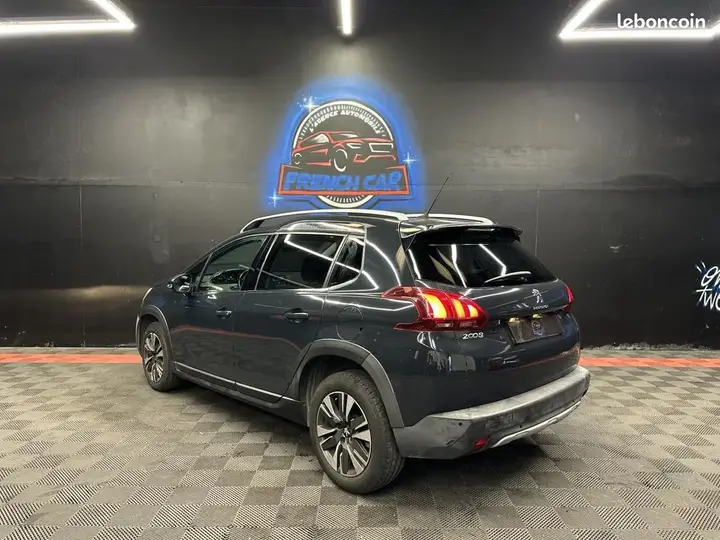 Peugeot 2008 2019 photo 5