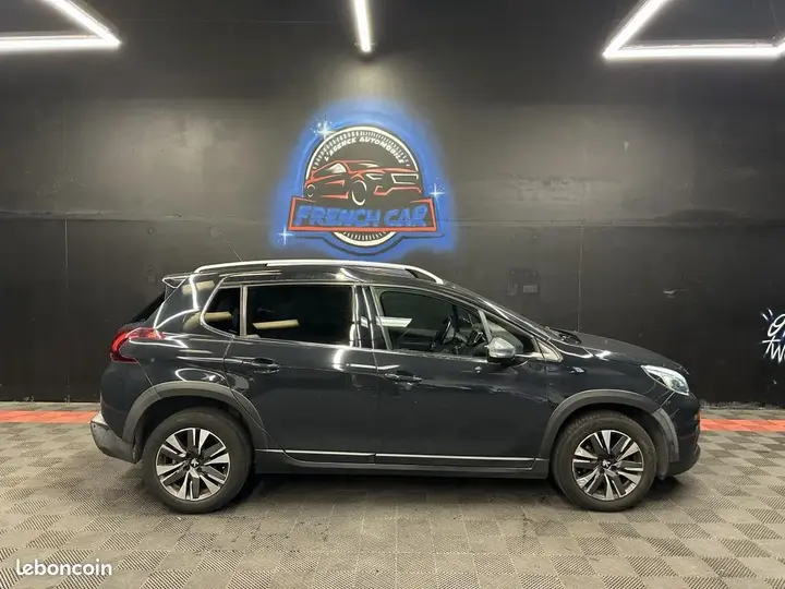Peugeot 2008 2019 photo 4