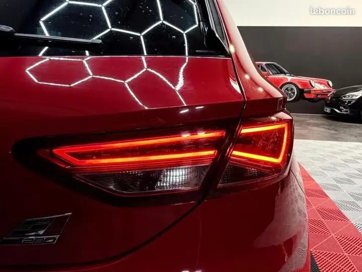 Seat Leon 2015 photo 5