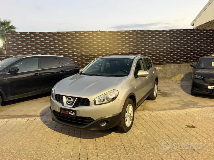 Nissan Qashqai 2011 photo 2