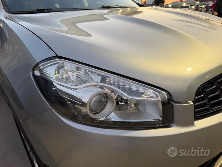 Nissan Qashqai 2011 photo 4