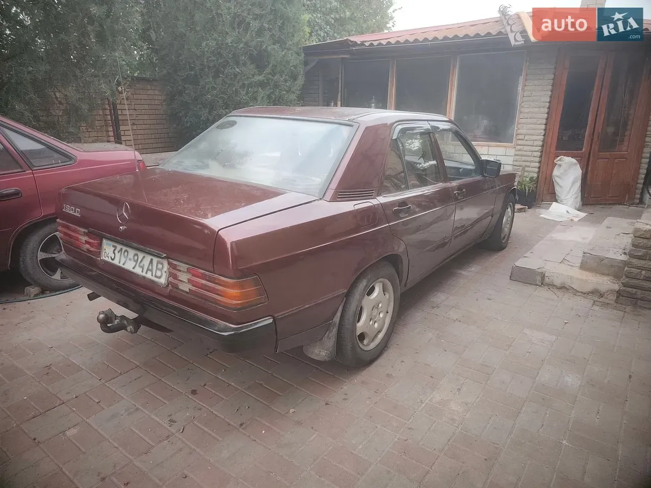 Mercedes-Benz 190 1985 photo 3