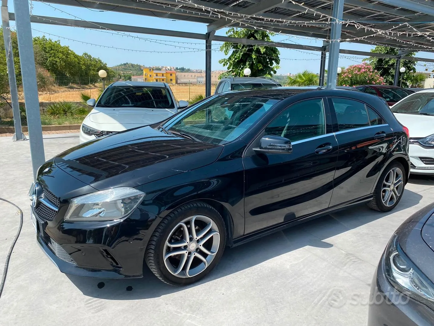 Mercedes-Benz A 2017 photo 2