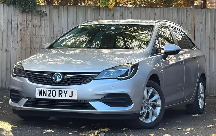 Vauxhall Astra 2020 photo 4