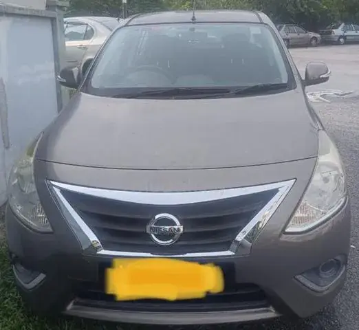 Nissan Almera