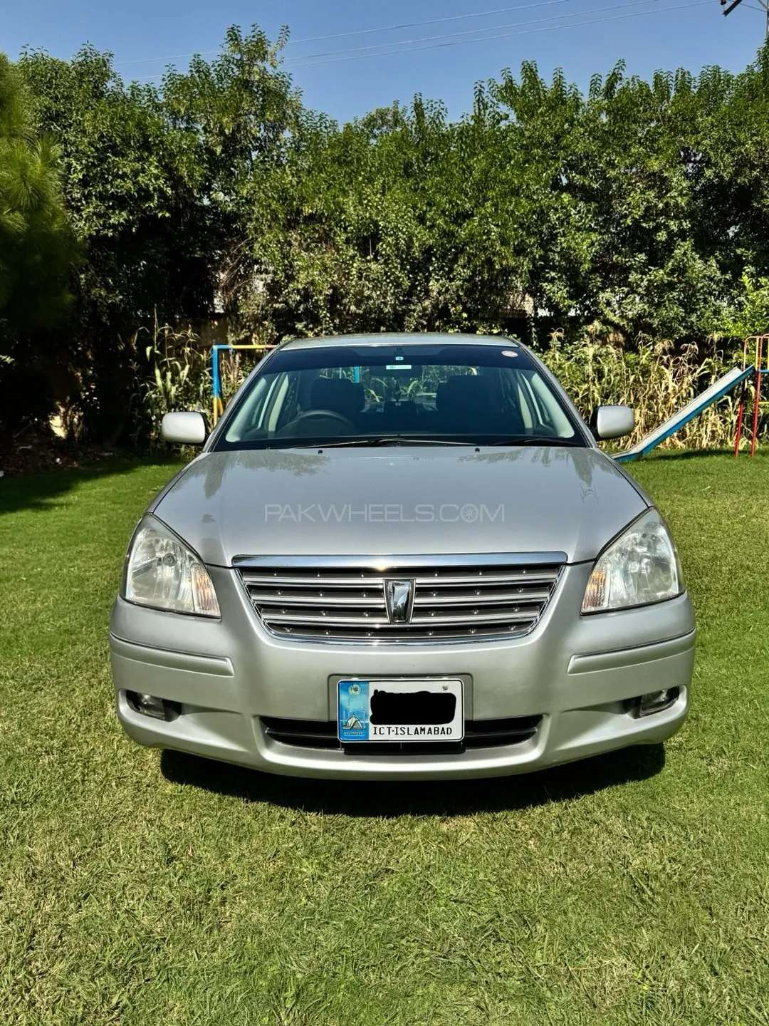 Toyota Premio