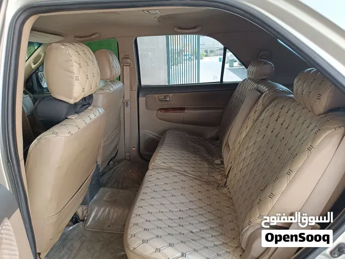 Toyota Fortuner 2013 photo 2