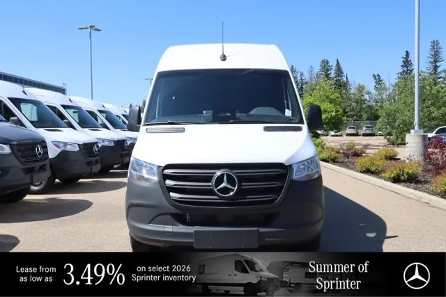 Mercedes-Benz Sprinter 2026 photo 3