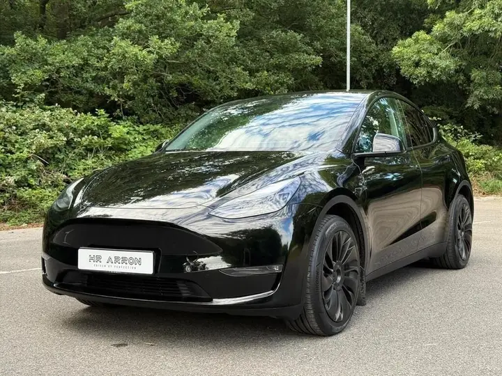 Tesla Model Y 2023 photo 5