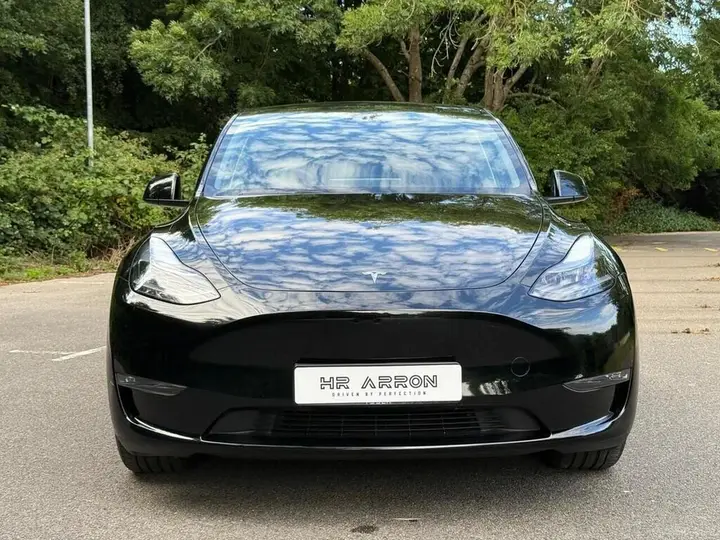 Tesla Model Y 2023 photo 3