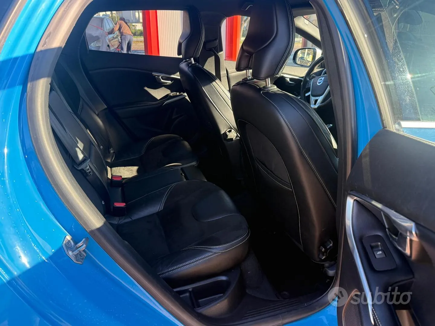 Volvo V40 2014 photo 4