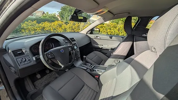 Volvo V50 2011 photo 5