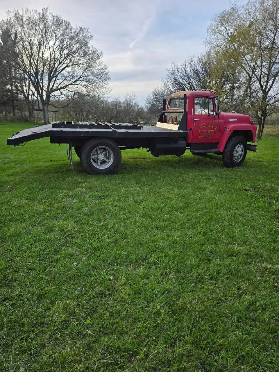International Harvester Loadstar 1973 photo 2