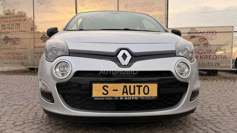 Renault Twingo 2012 photo 2
