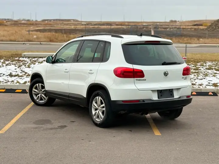 Volkswagen Tiguan 2015 photo 2