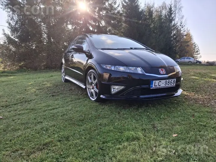 Honda Civic 2006 photo 2