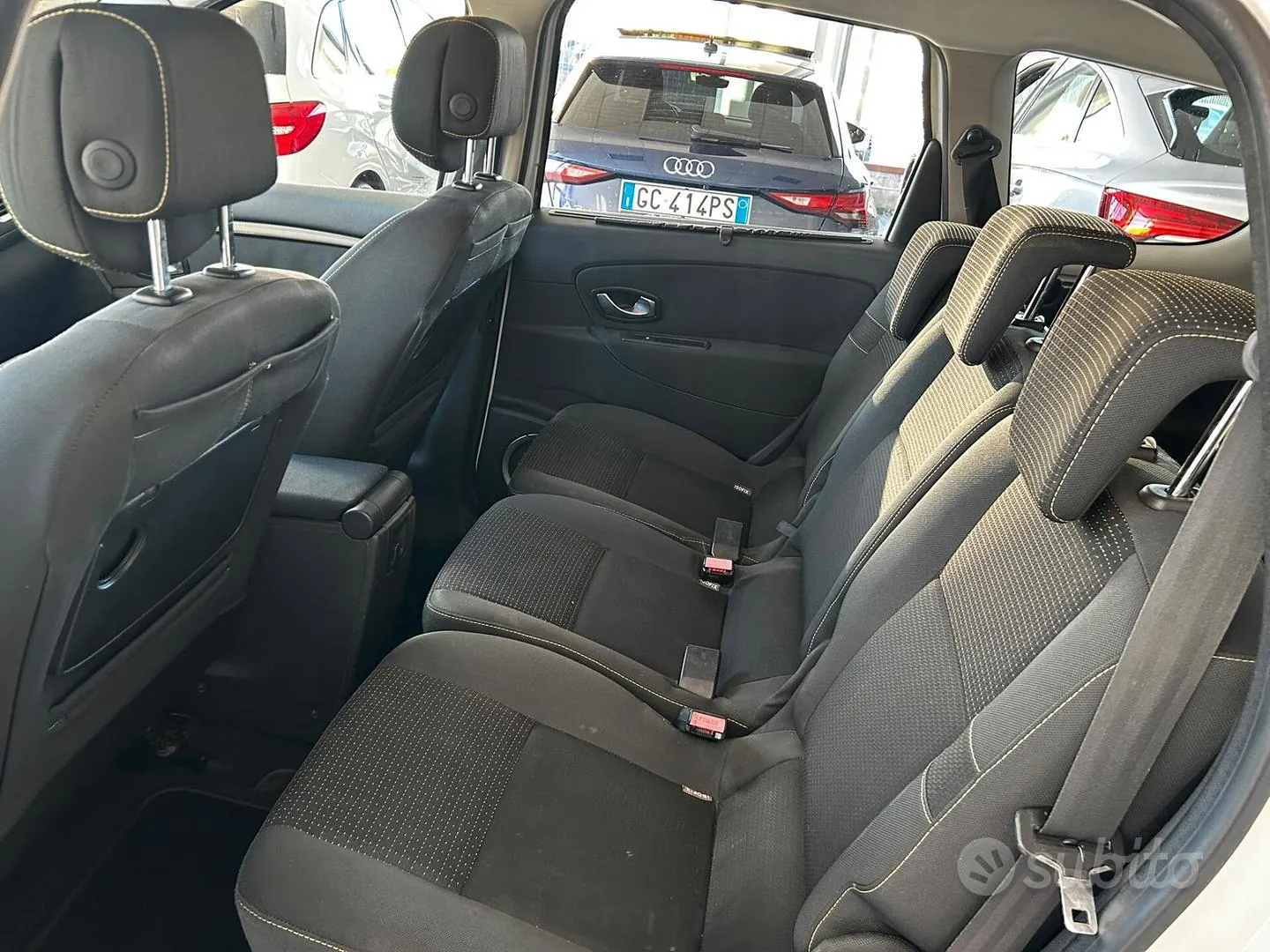 Renault Scenic 2010 photo 5