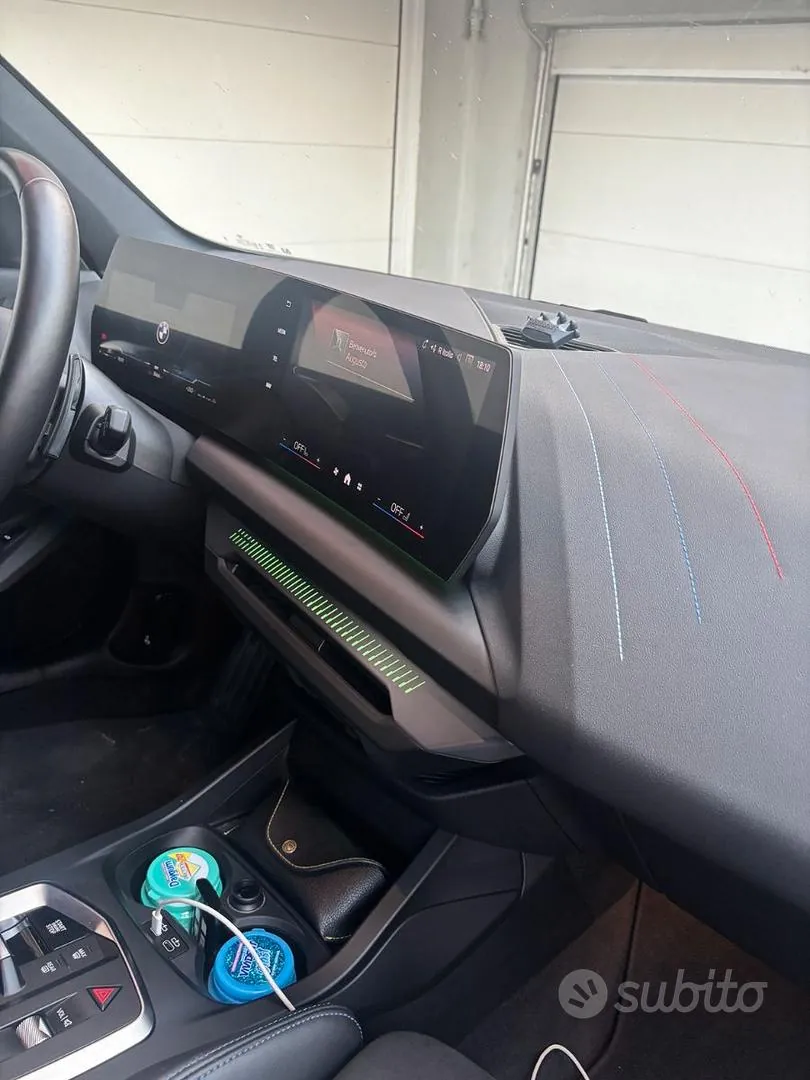 BMW 1 Series 2024 photo 2