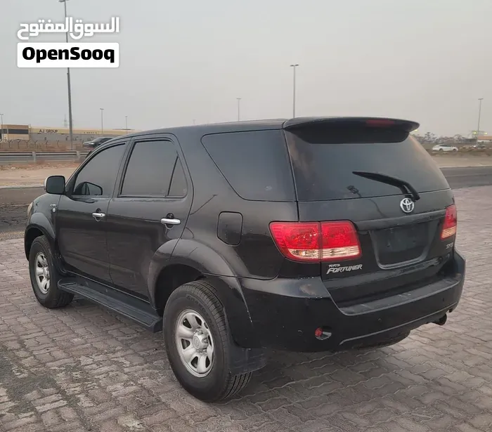 Toyota Fortuner 2006 photo 3
