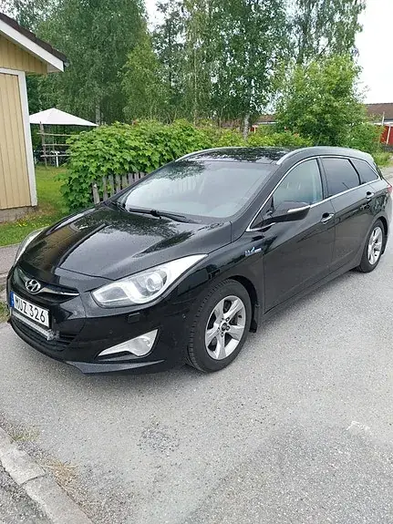 Hyundai I40
