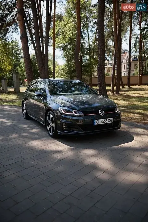 Volkswagen Golf Gti 2016 photo 2