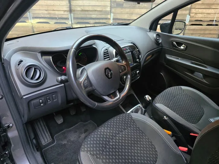 Renault Captur 2017 photo 3