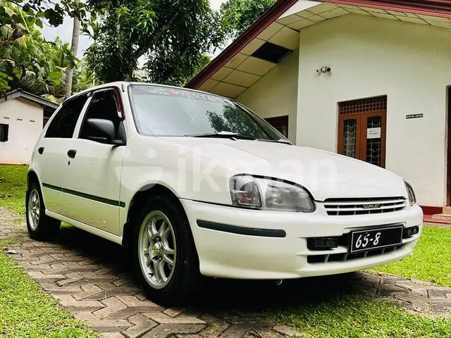 Toyota Starlet 1997 photo 2