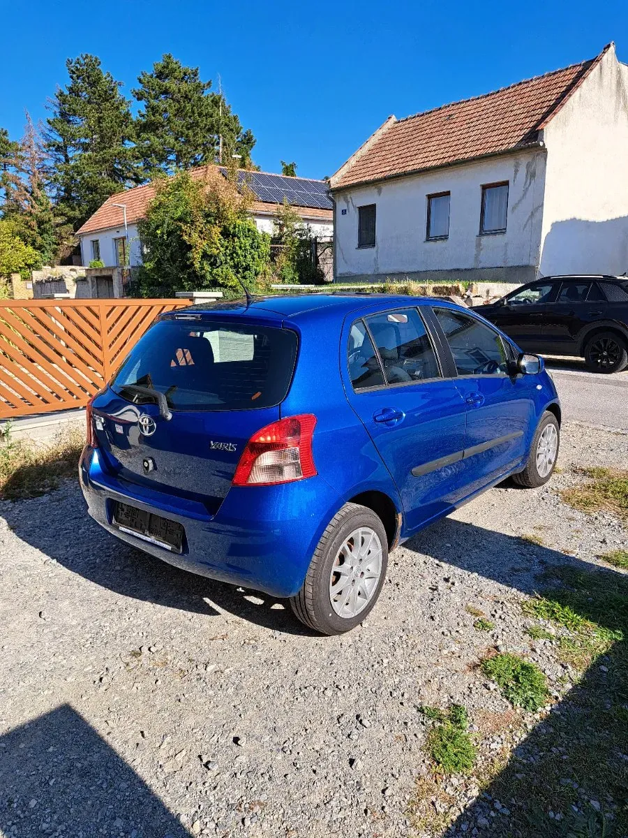Toyota Yaris 2008 photo 3