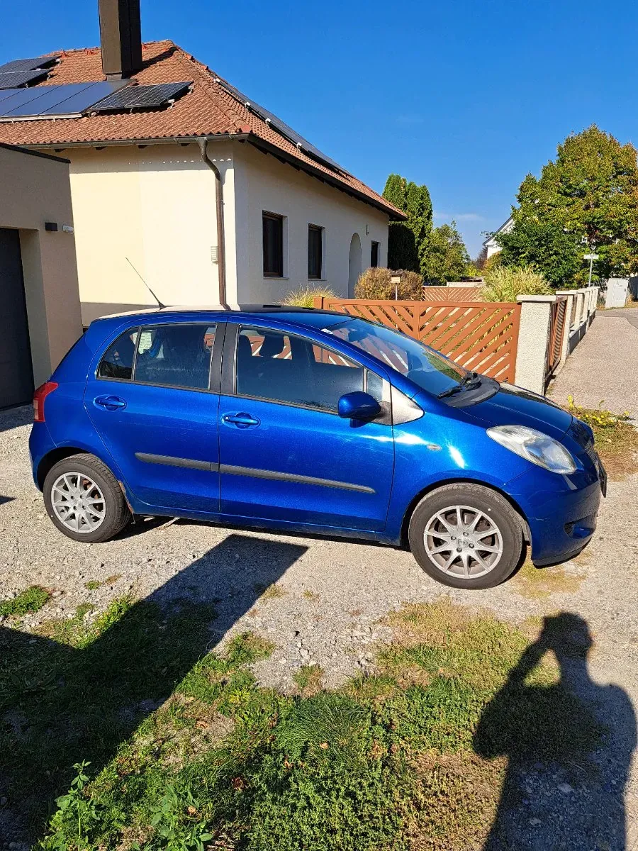 Toyota Yaris 2008 photo 2