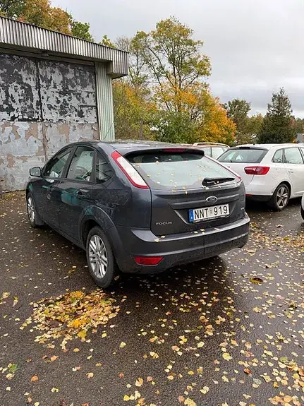 Ford Focus 2010 photo 3