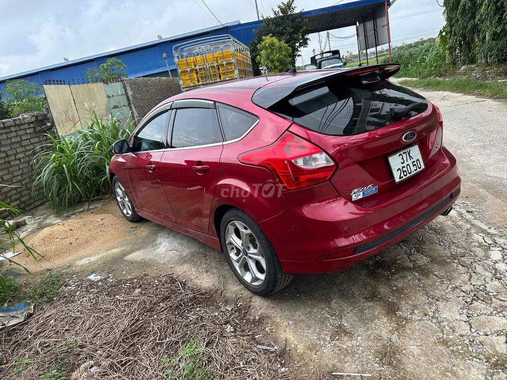 Ford Focus 2014 photo 3