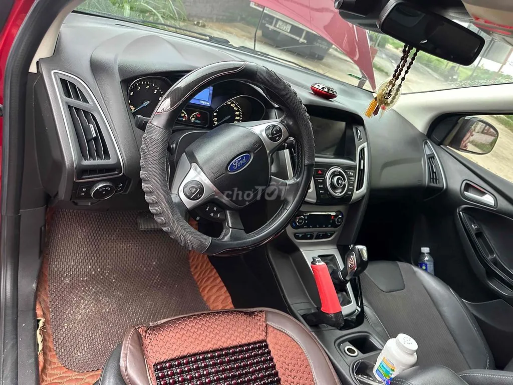 Ford Focus 2014 photo 4