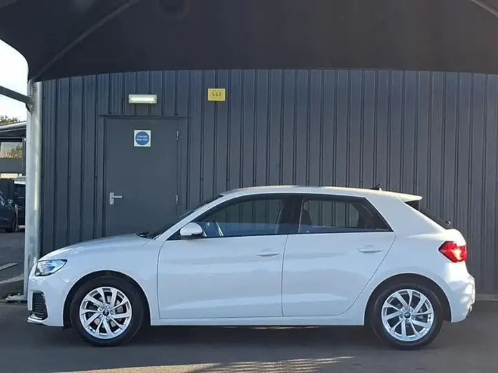 Audi A1 2022 photo 4