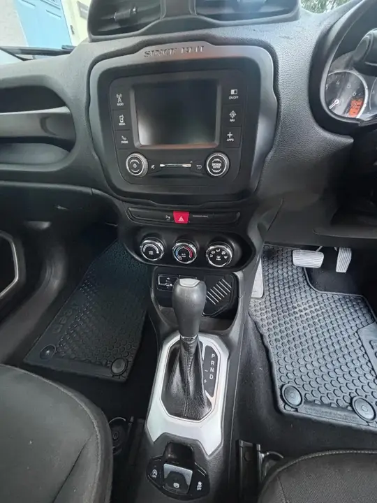 Jeep Renegade 2016 photo 5