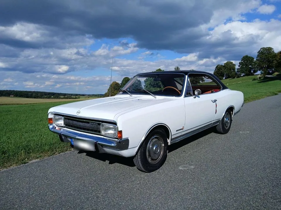 Opel Commodore