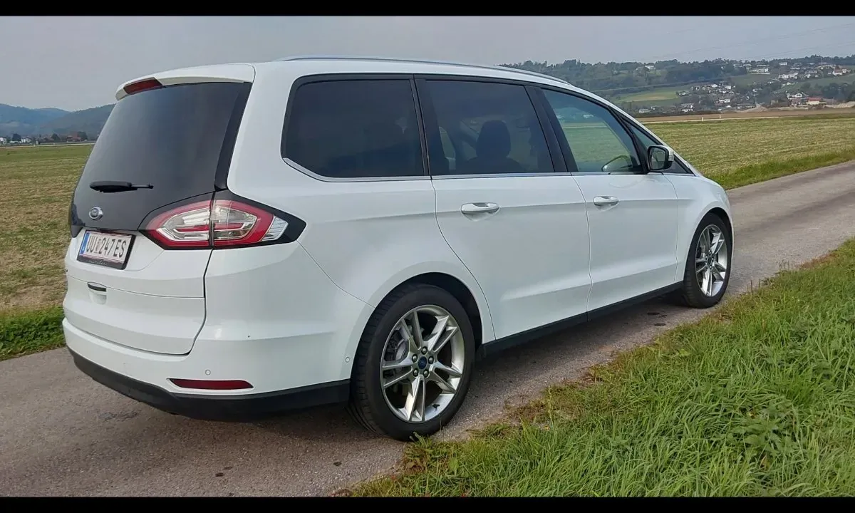 Ford Galaxy 2018 photo 3