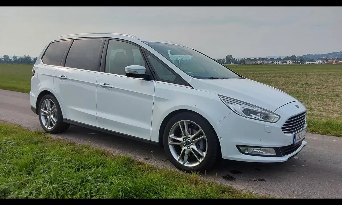 Ford Galaxy 2018 photo 2